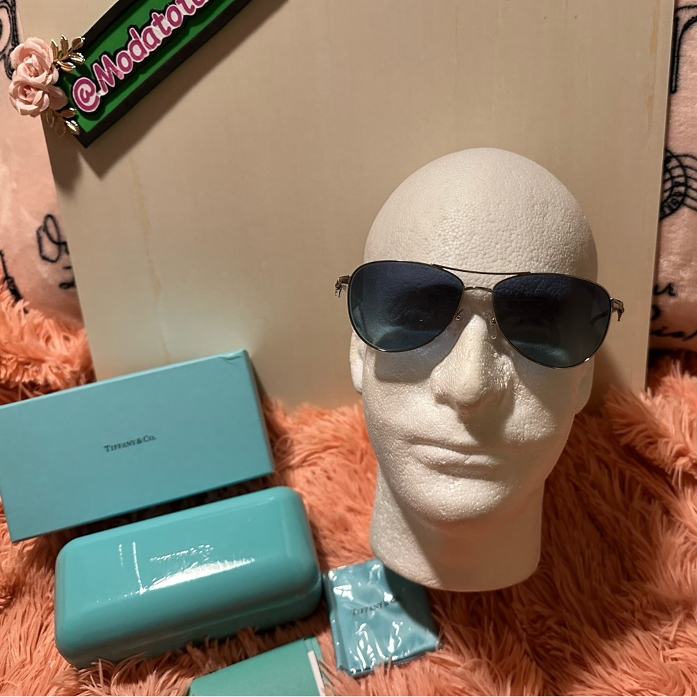 Tiffany Aviator Sunglasses with Bow